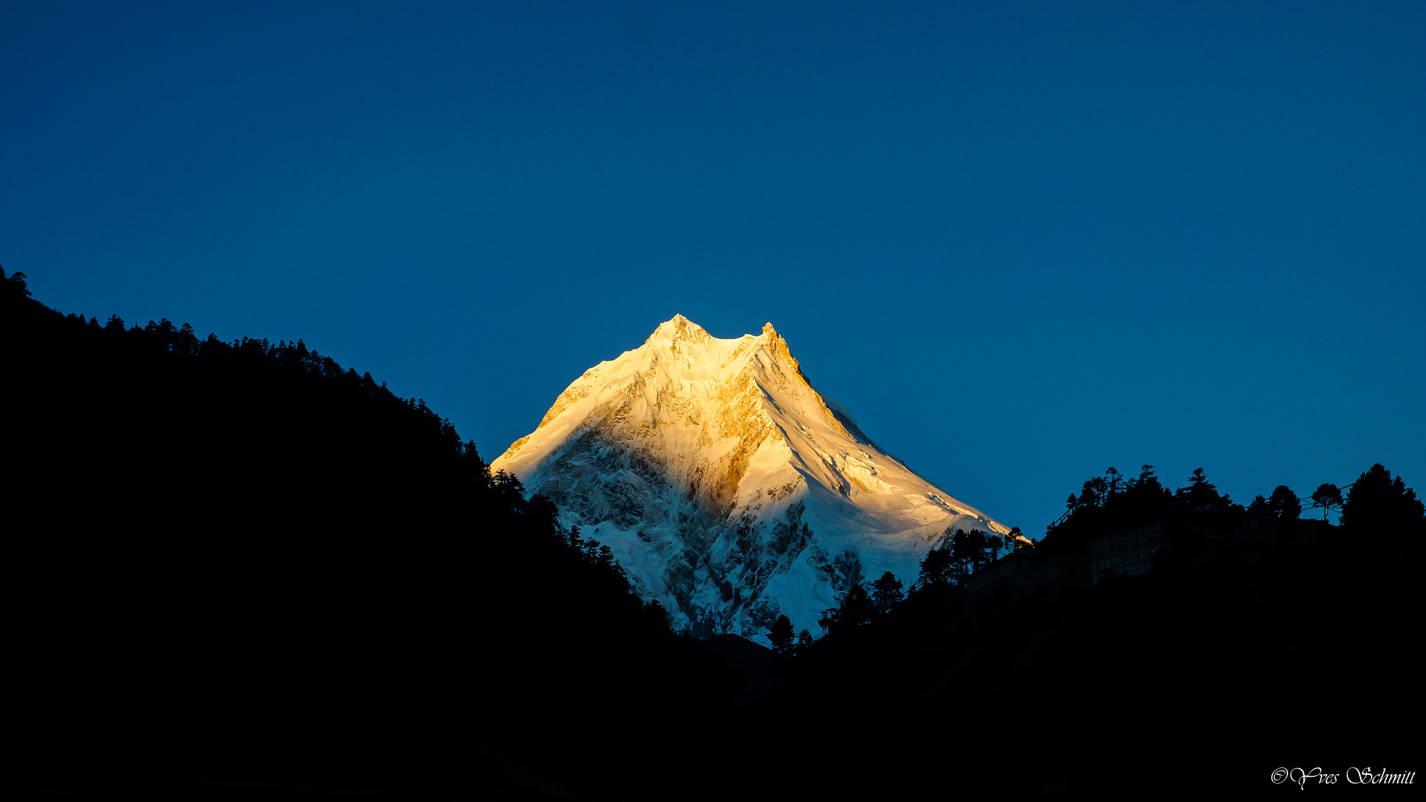 Manslu mountain nepal