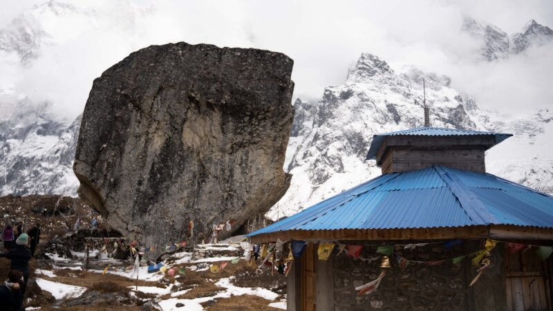 Janu Himal Base Camp - Kanchenjunga Circuit Trek | 19 Days Itinerary
