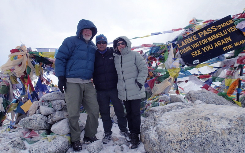 Advantage of hiring trekking guide