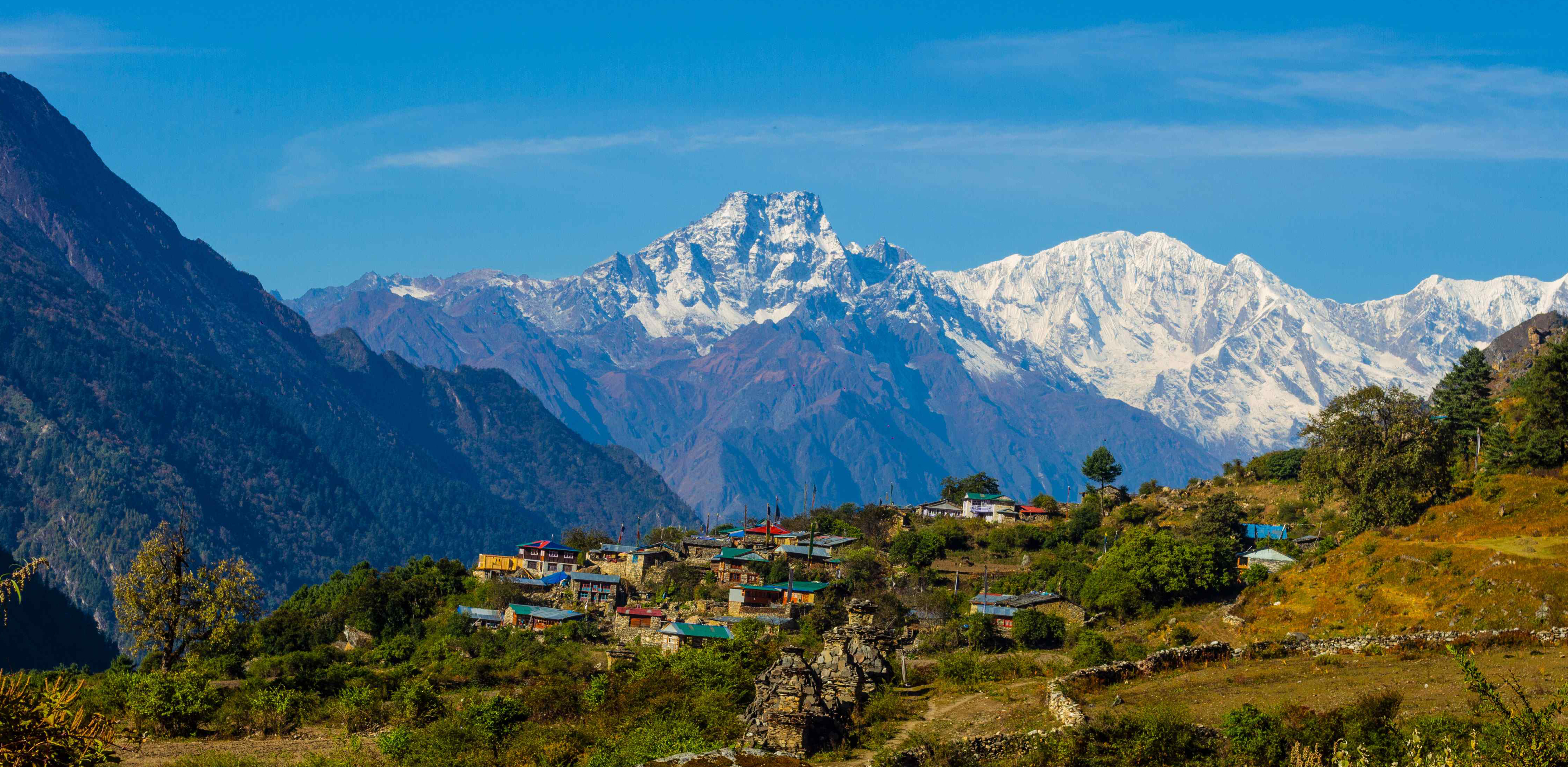 Manaslu and Tsum Valley Trekking Guide