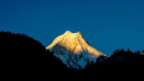 Manaslu Circuit Trek in Autumn